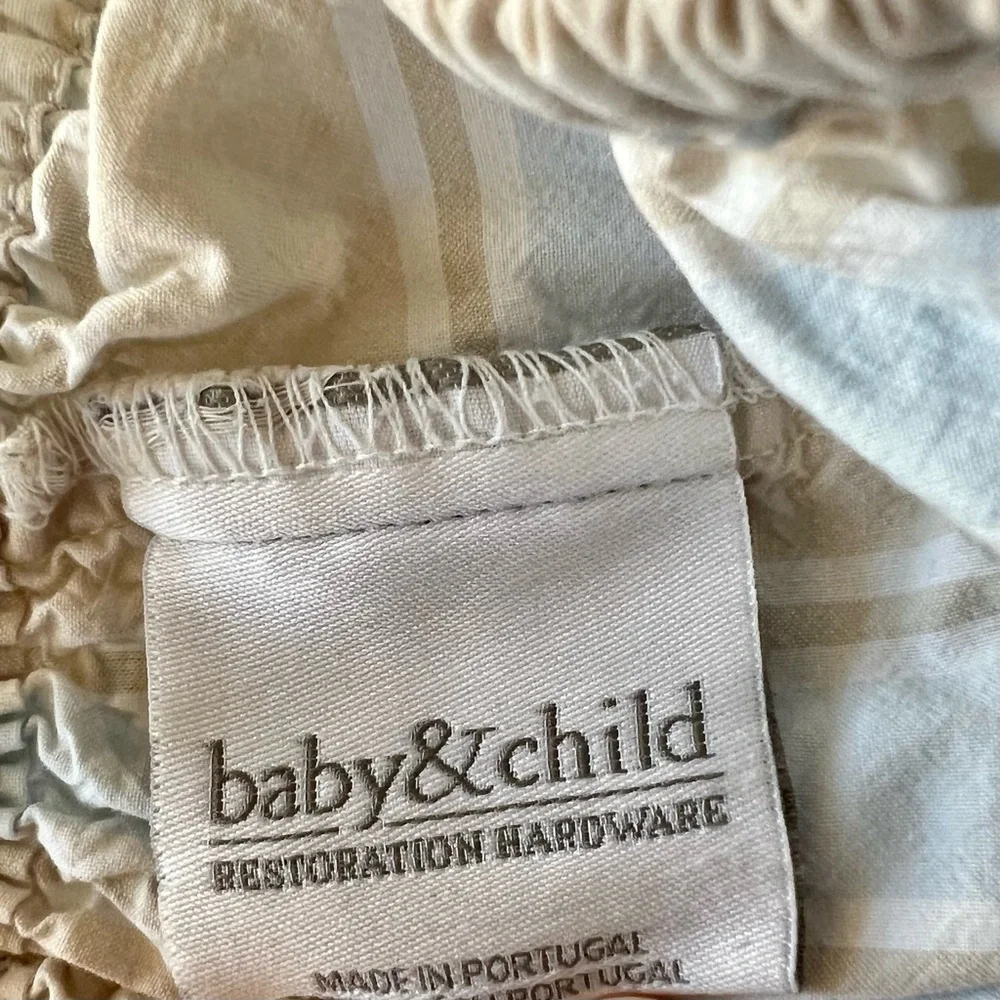 Restoration Hardware Kids fitted crib sheet